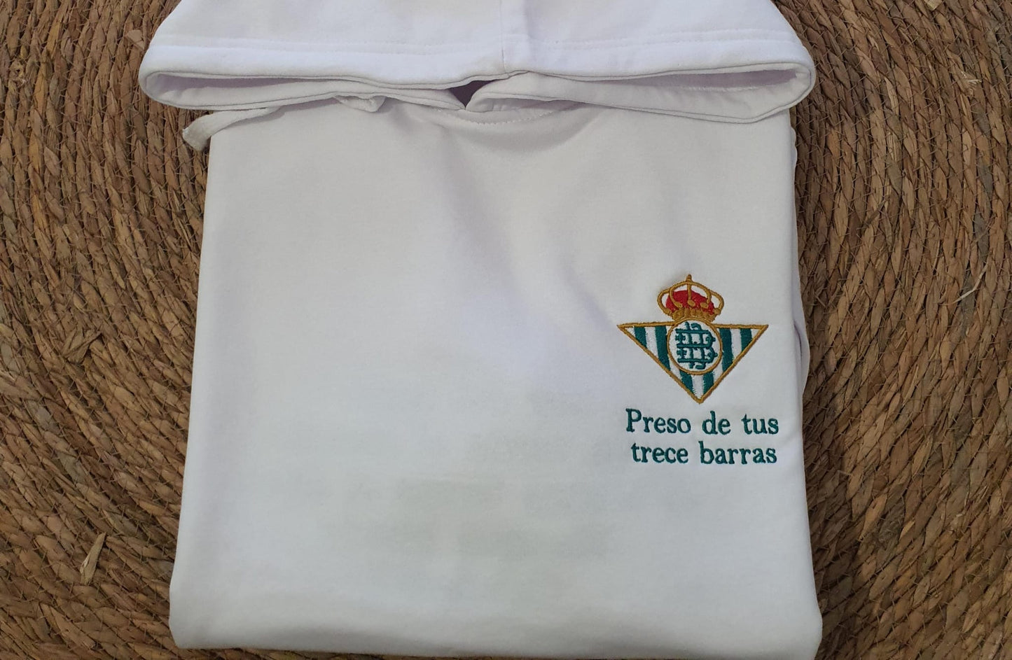 Sudadera Betis con gorro o cuello bordado